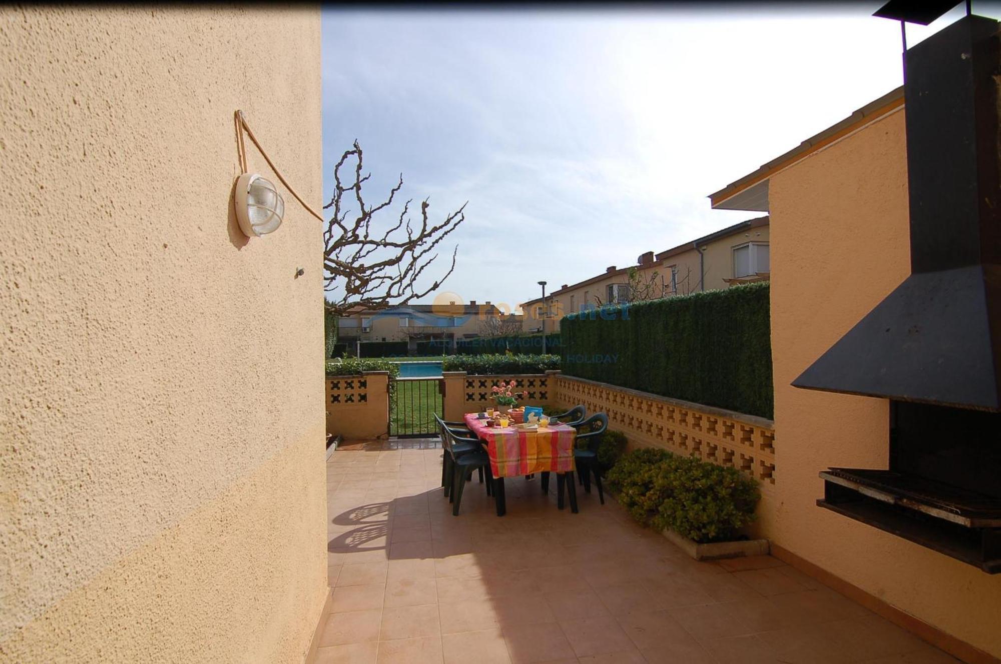 Rnet - Port Estrella 8 Villa Roses Dış mekan fotoğraf