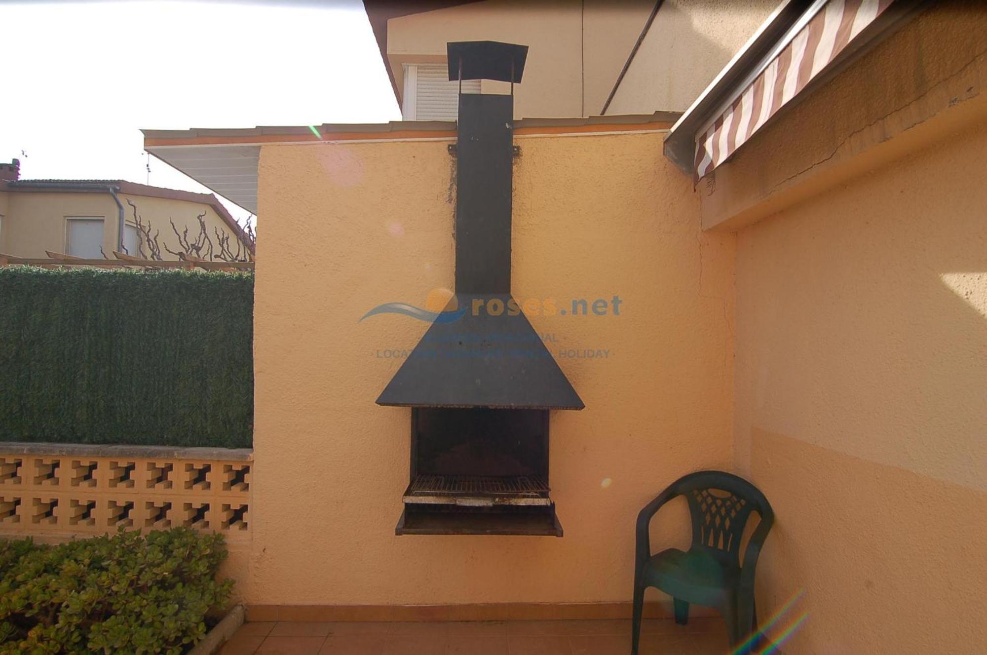 Rnet - Port Estrella 8 Villa Roses Dış mekan fotoğraf